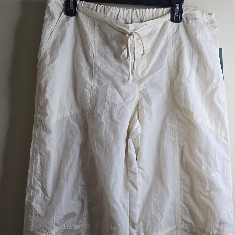 Wild Fable  White Casual Pants Medium - Picture 3 of 12